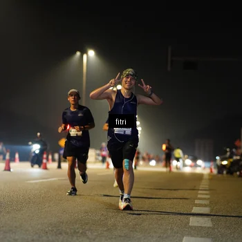 Runner Photo 7403069