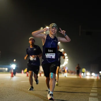 Runner Photo 7403111