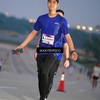 Runner Photo 7403119