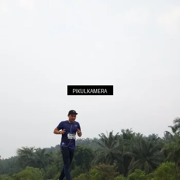 Runner Photo 7403225