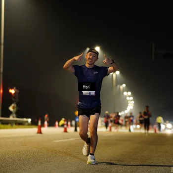 Runner Photo 7403231