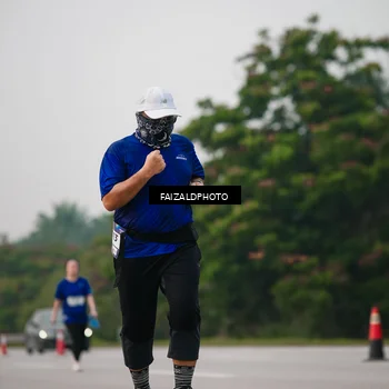 Runner Photo 7403244