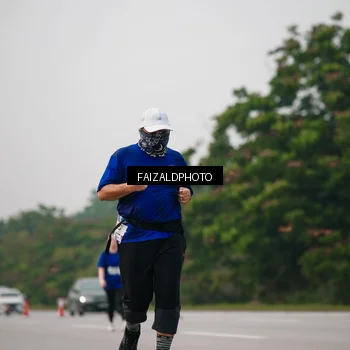 Runner Photo 7403245