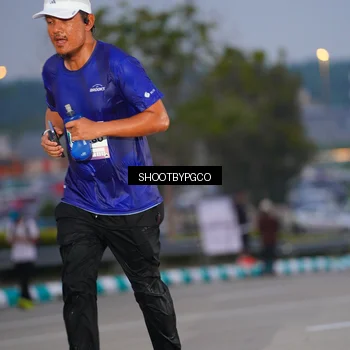 Runner Photo 7403287