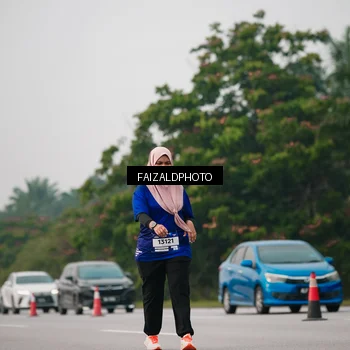 Runner Photo 7403313