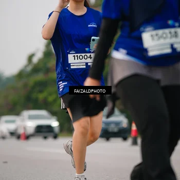 Runner Photo 7403316