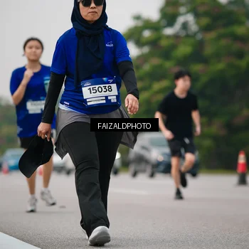 Runner Photo 7403339
