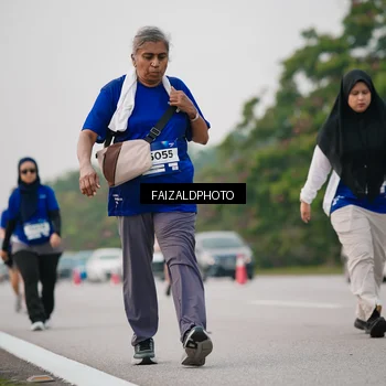 Runner Photo 7403388