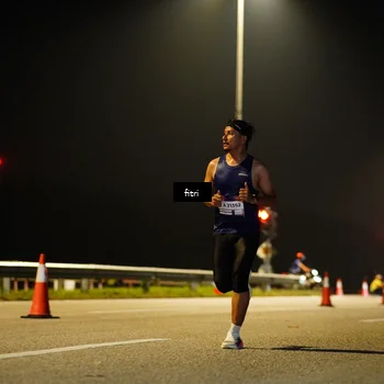 Runner Photo 7403449