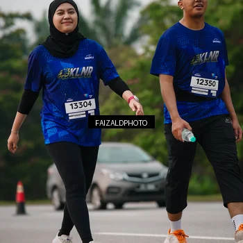 Runner Photo 7403479