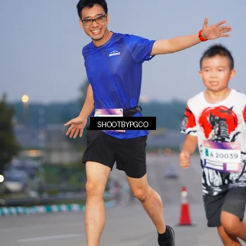 Runner Photo 7403502