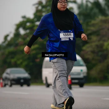 Runner Photo 7403576