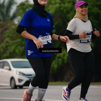 Runner Photo 7403577