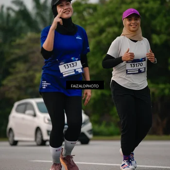 Runner Photo 7403592