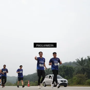 Runner Photo 7403616