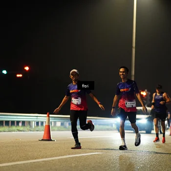 Runner Photo 7403654