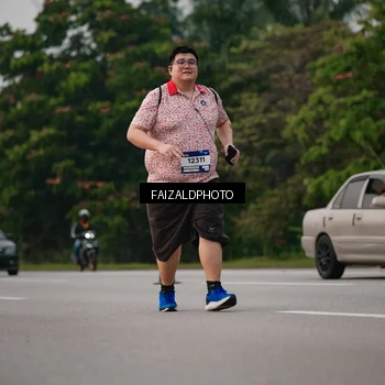 Runner Photo 7403657