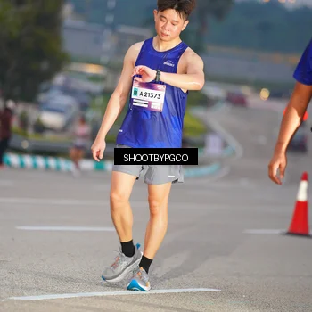 Runner Photo 7403662