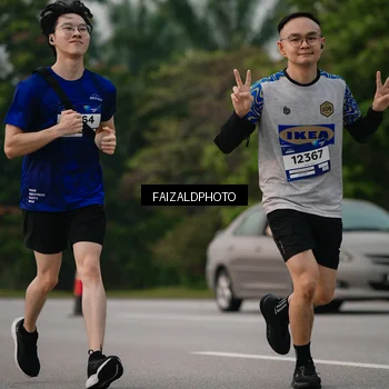 Runner Photo 7403669