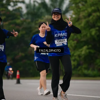 Runner Photo 7403729