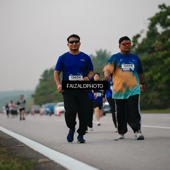 Runner Photo 7403768