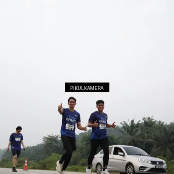 Runner Photo 7403776