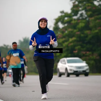 Runner Photo 7403796