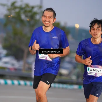 Runner Photo 7403821