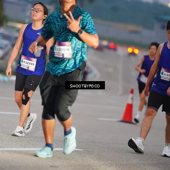 Runner Photo 7403826