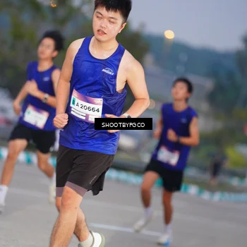 Runner Photo 7403832