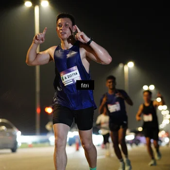 Runner Photo 7403845