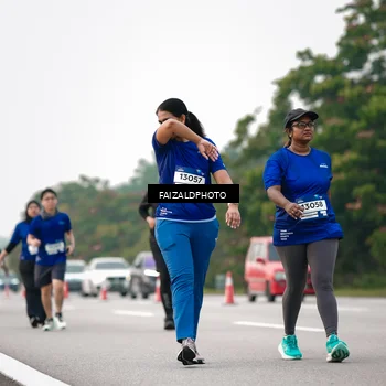 Runner Photo 7403876