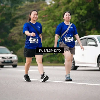 Runner Photo 7403912