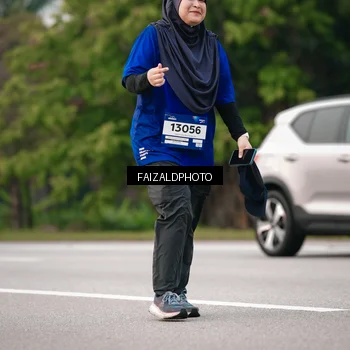 Runner Photo 7403920