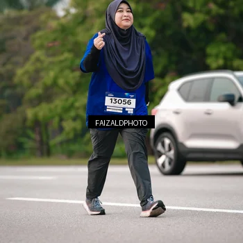 Runner Photo 7403929