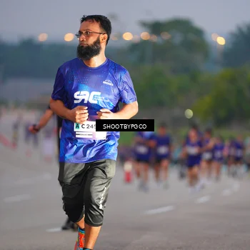 Runner Photo 7403956