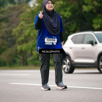 Runner Photo 7403963