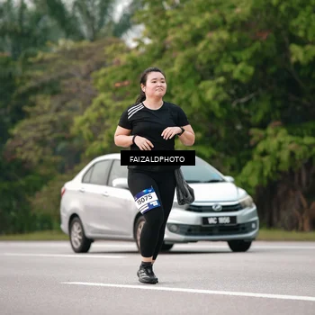 Runner Photo 7403972