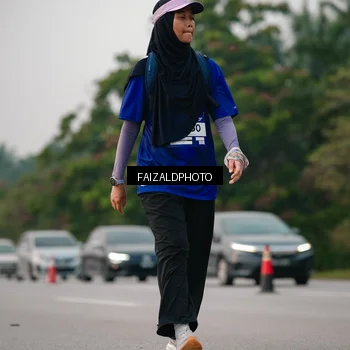 Runner Photo 7404055