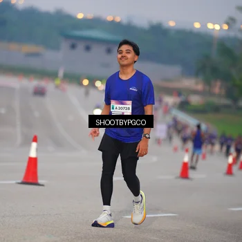 Runner Photo 7404061