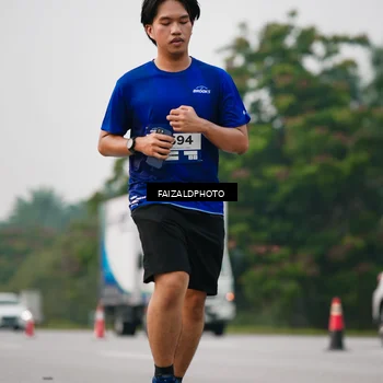 Runner Photo 7404172