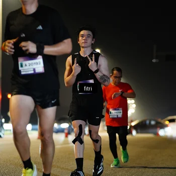 Runner Photo 7404189