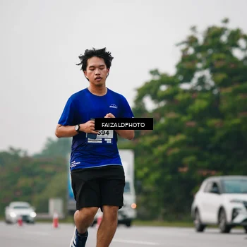 Runner Photo 7404197