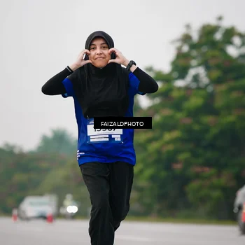 Runner Photo 7404199