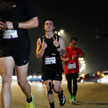 Runner Photo 7404200