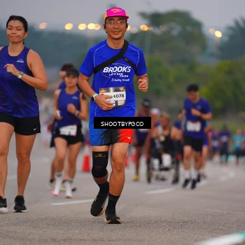 Runner Photo 7404201