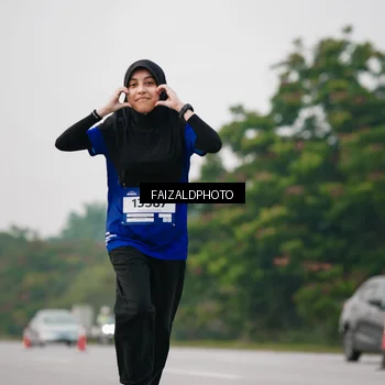 Runner Photo 7404211