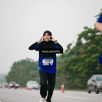 Runner Photo 7404227