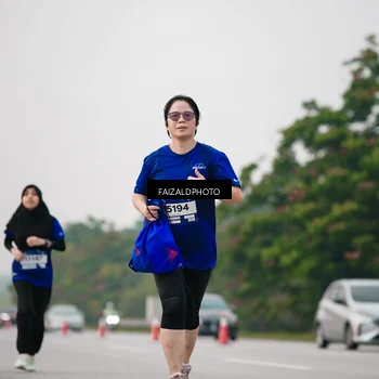 Runner Photo 7404237