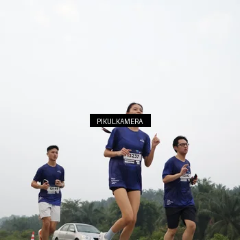Runner Photo 7404257